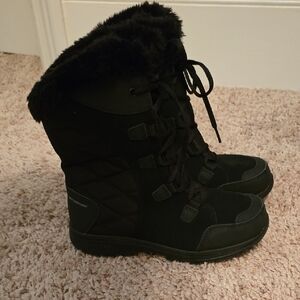 Columbia Women's Black Winter Boots Size 7 (0817)